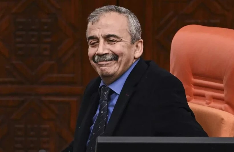 SIRRI SÜREYYA ÖNDER VEFAT ETTİ…