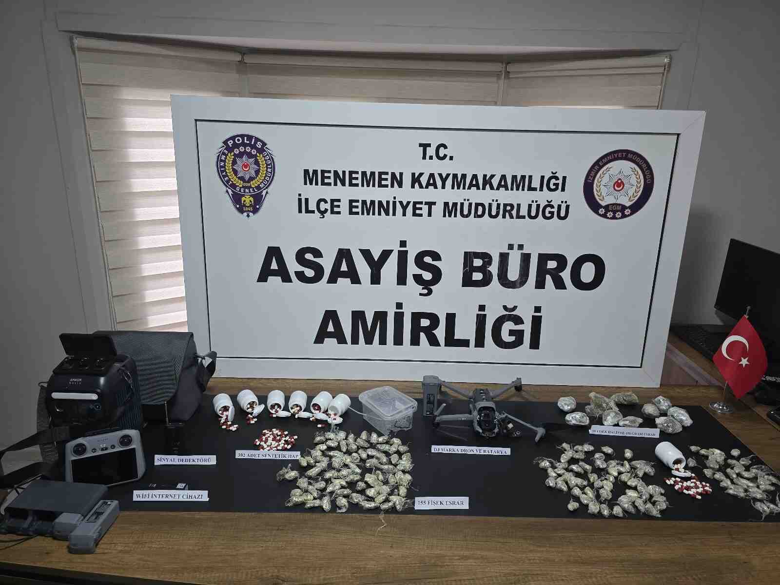 DRONE İLE UYUŞTURUCU SEVKİYATINA MENEMEN POLİSİNDEN ENGEL…