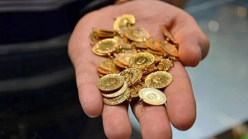 BU ALTINLARDAN ALANLAR, BAŞLARINI TAŞLARA VURUYORLAR!…