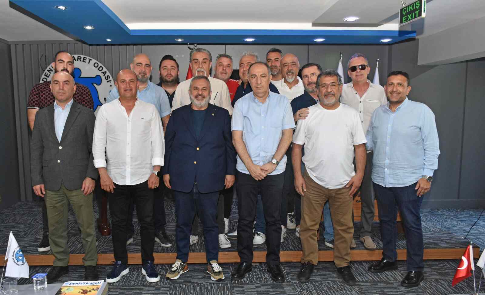 ŞİMŞEK: “ALİAĞA LİMANLARI TÜRKİYE’NİN YÜK MERKEZİ OLMAYA DEVAM EDİYOR…”