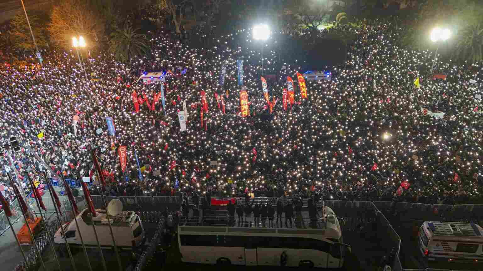 İMAMOĞLU’NUN: “İKTİDARIZ” VURGUSU DİKKAT ÇEKTİ!…