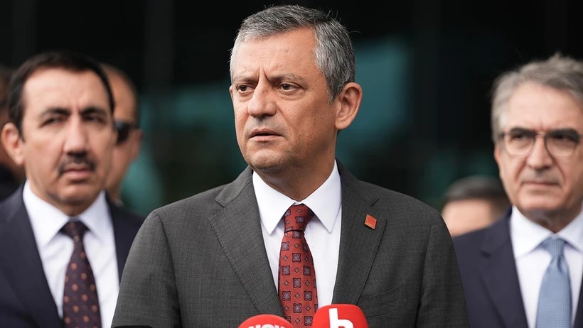 “PARTİYİ TARTIŞTIRMAK EN BÜYÜK KAZANIMLARI, BU YÜZDEN AKILLI OLUP PARTİYİ TARTIŞTIRMAMAK LAZIM…”