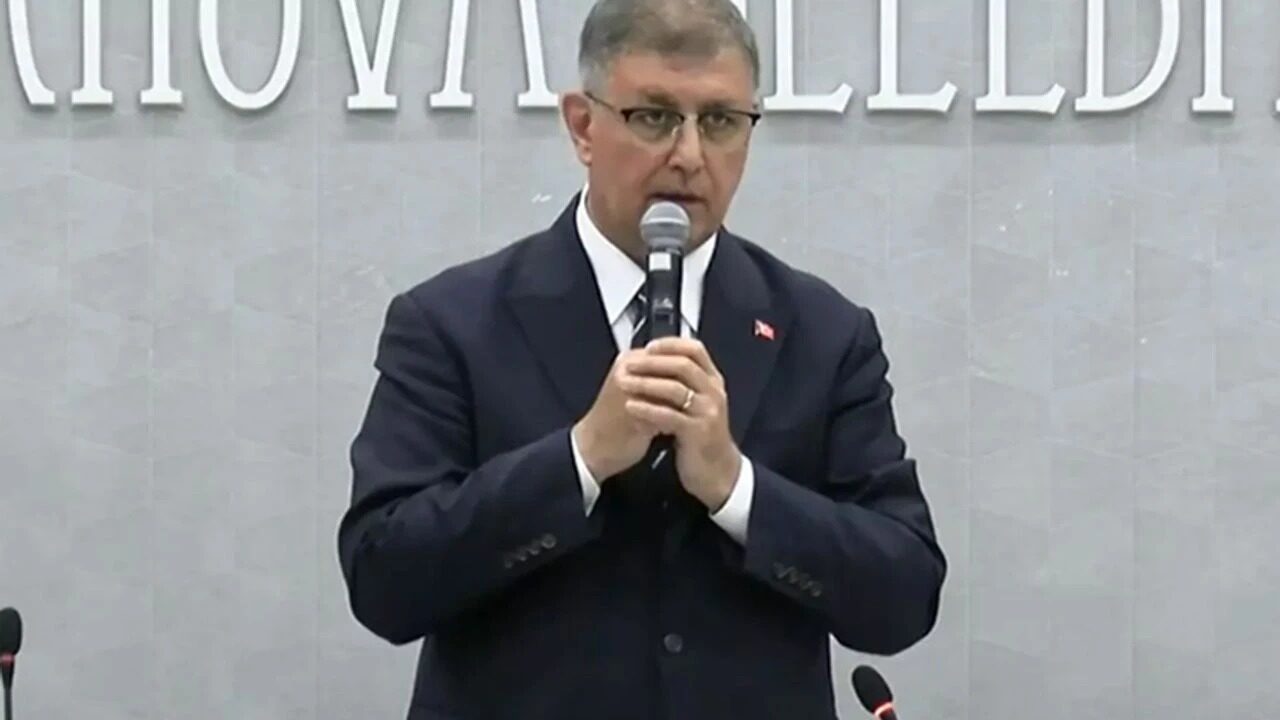 BAŞKAN TUGAY: “GREVİ SİYASET FIRSATÇILIĞINA DÖNÜŞTÜRME ÇABASINDA OLANLAR VAR…”