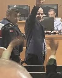 “TEK KİŞİLİK BİR HÜCRE DE ANAYASAL HAKLARIM ÇİĞNENDİ” DEDİ, TUTUKLULUK HALİNİN DEVAMINA KARAR VERİLDİ…