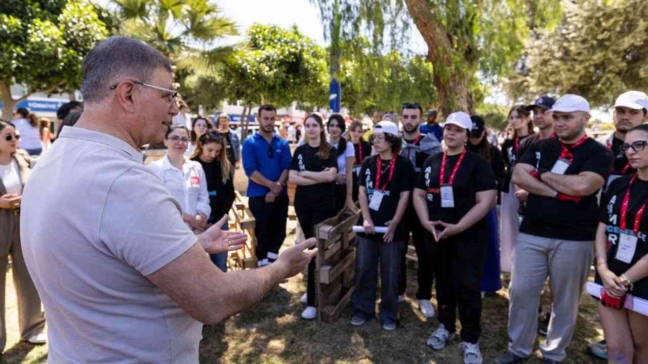 “GÜZEL İZMİR HAREKETİ” BÜYÜYOR, İZMİR’İN GELECEĞİNİ İZMİR HALKI TASARLIYOR…