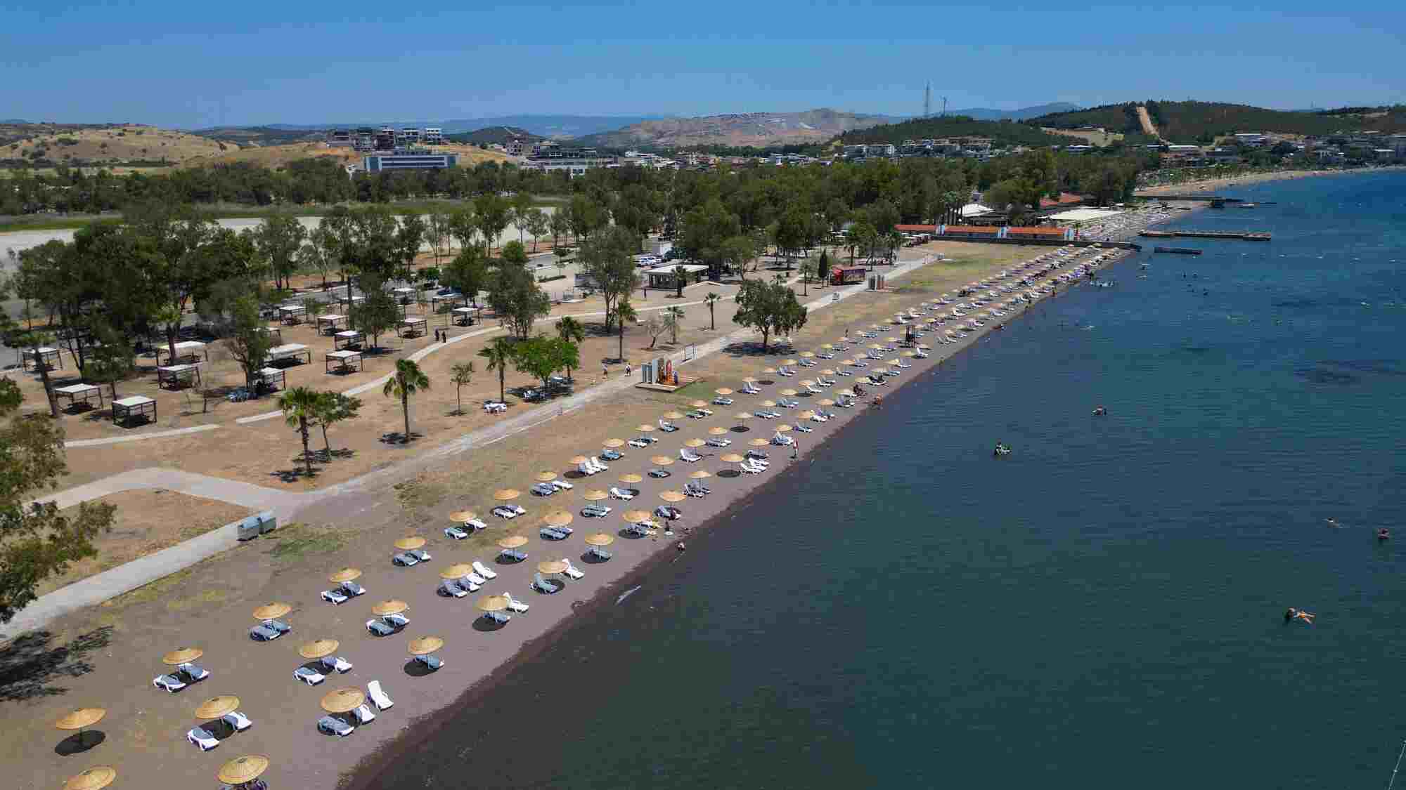 Aliağa Plajları Tatilcileri Ağırlamaya Hazır…