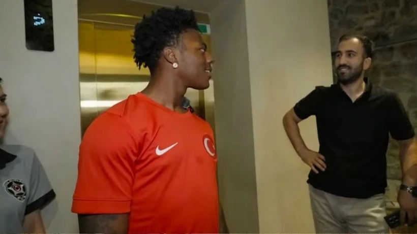 GALATA KULESİNDEKİ İLGİNÇ GÖRÜNTÜLERE FLAŞ YANIT!…