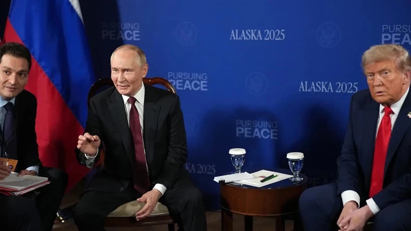 YAZICI DA UNUTULAN GİZLİ BELGELER ZİRVE DE SKANDALA NEDEN OLDU!…