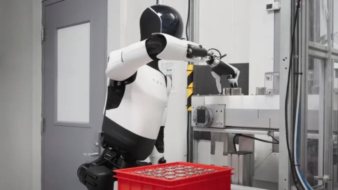 Musk, Tesla’nın Geleceğini Şekillendirecek Yeni Yapay Zekâ Yol Haritasını Açıkladı…