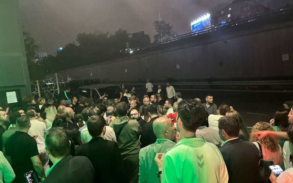 CHP’Lİ BAŞARIR: SİZ KENAN EVREN’İN ASKERİ DEĞİLSİNİZ, BU ÜLKE’YE BU KÖTÜLÜĞÜ YAPMAYIN!…”