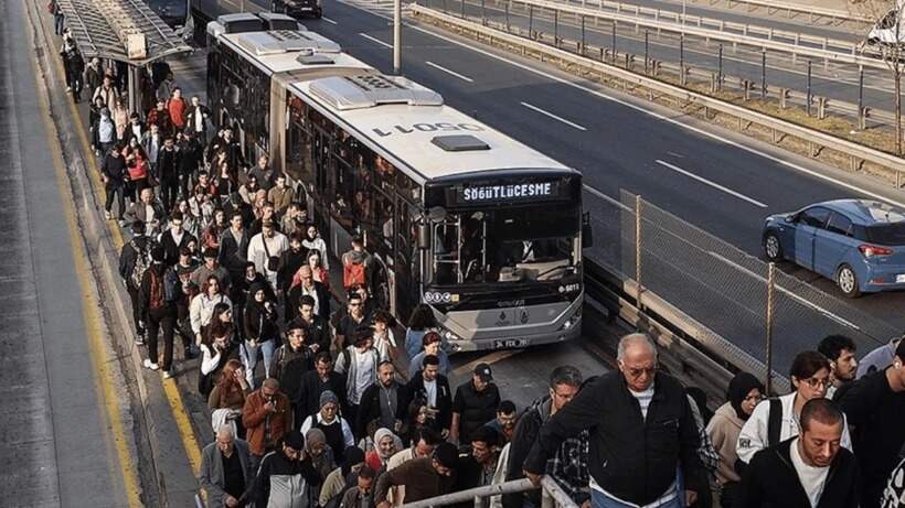 İSTANBUL DA TOPLU ULAŞIMA YÜZDE 30 ZAM…