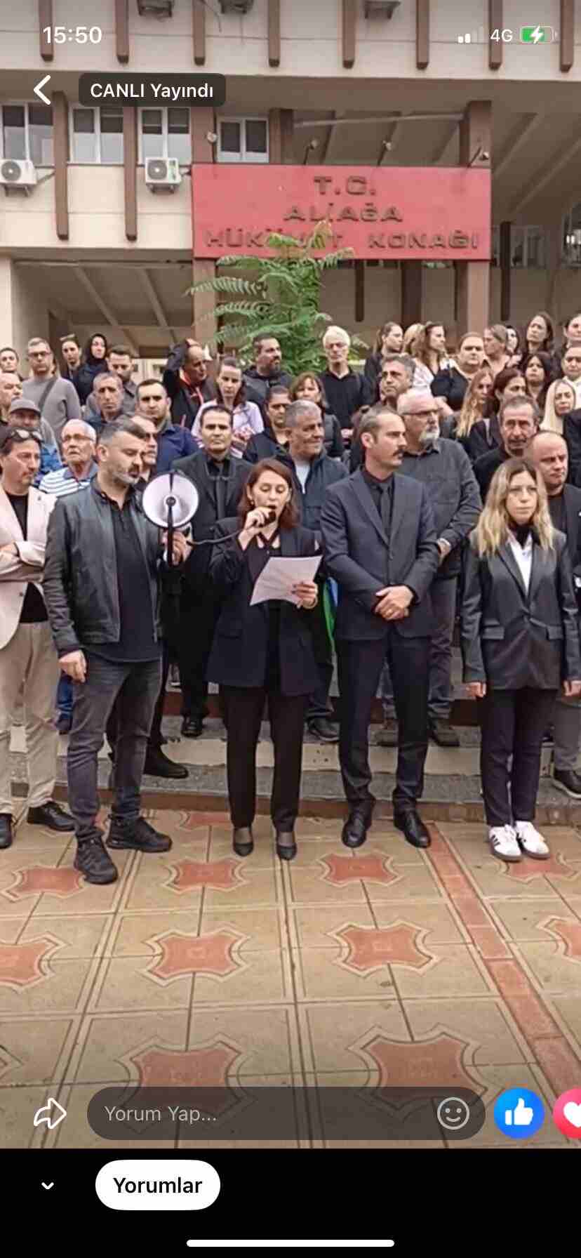 DARP EDİLEN ALİAĞA CUMHURİYET İLKOKULU ÖĞRETMENİNİN AVUKATINDAN BASIN AÇIKLAMASI…