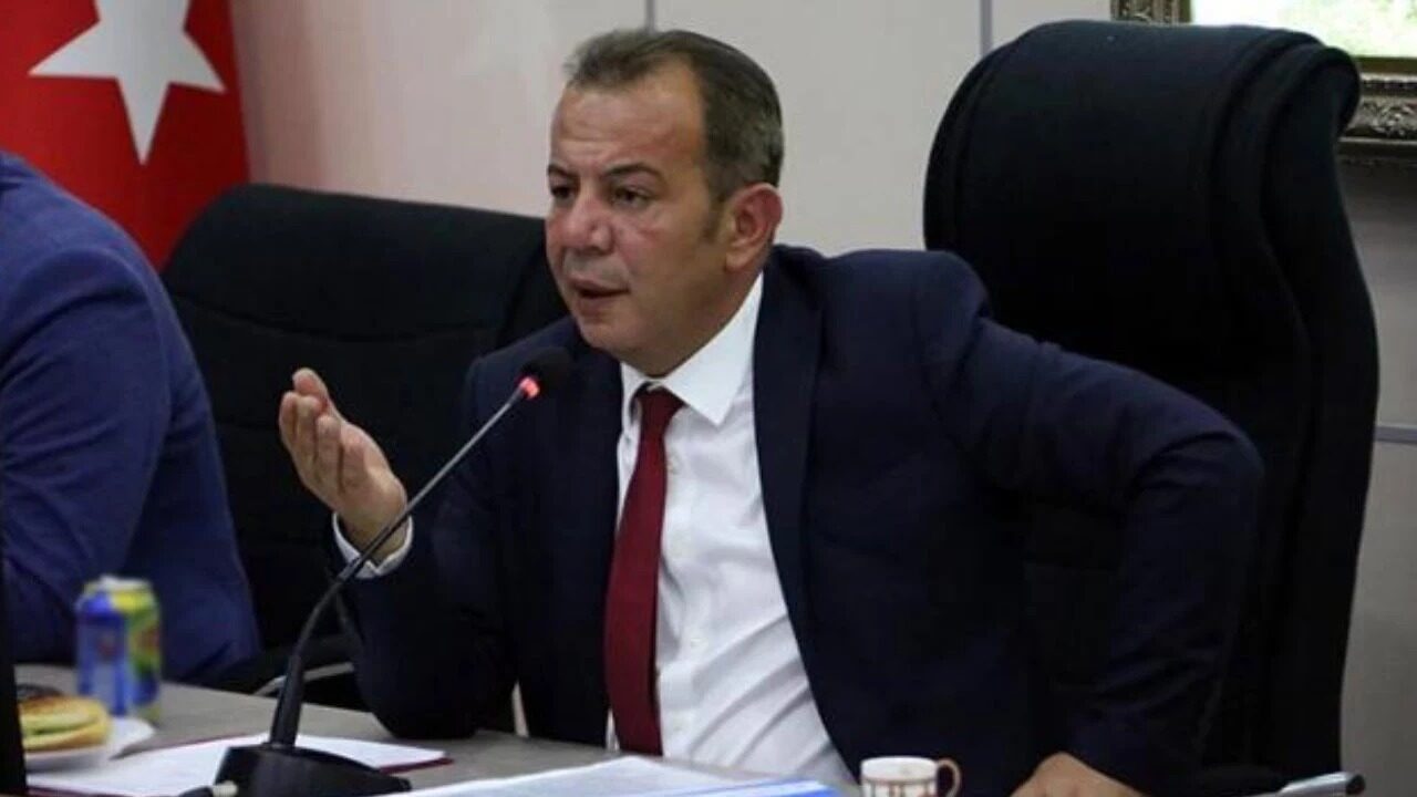 ÖZCAN: “MECLİS’TE TERÖRİST ÖCALAN SLOGANI ATILMASI PARTİ KAPATMA SEBEBİ…”