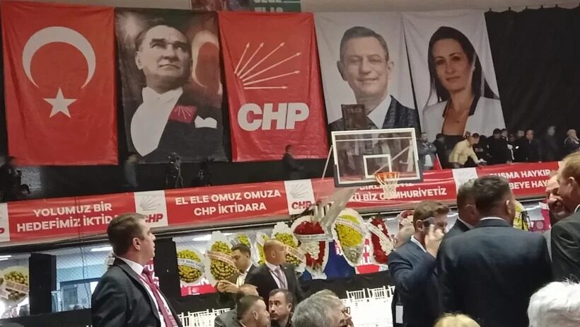 “BİR DEVİR KAPANACAK, YENİ BİR DEVİR AÇILACAK, BENİ SEVEN, ONU (ATATÜRK’Ü SEVEN) ARKAMDAN GELSİN…”