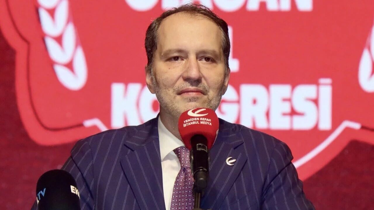 ERBAKAN’DAN İKTİDARA: “HEM DÜNYANIZI, HEM AHİRETİNİZİ KURTARMAK İÇİN SİZİ UYARIYORUZ!…