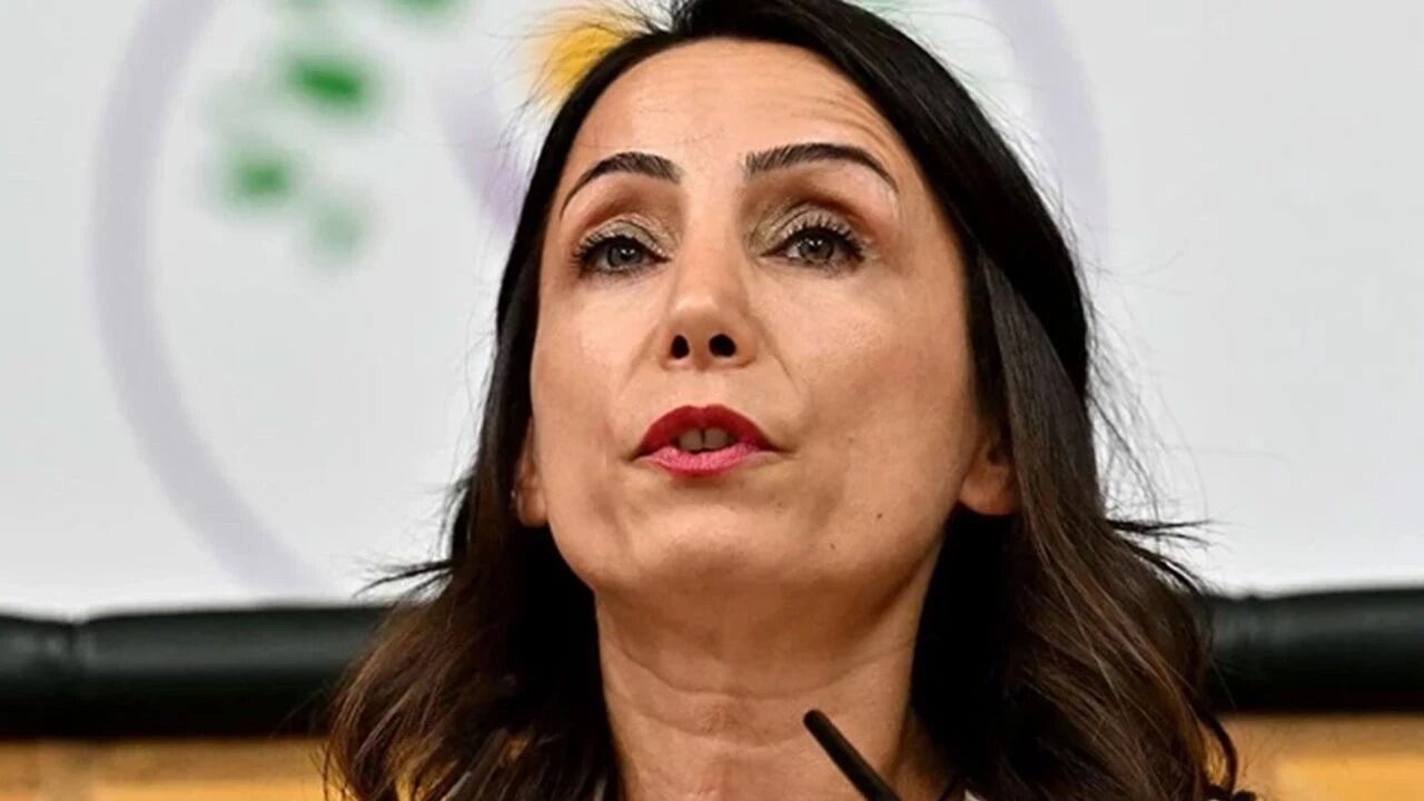 DEM’Lİ HATİMOĞULLARI, FETÖ TABİRİ OLAN: “2. CUMHURİYET” DİYEREK CUMHURİYETİ HEDEF ALDI!…