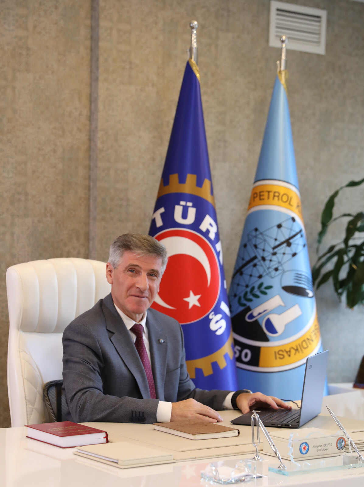 BAŞKAN AKYÜZ’DEN 29 EKİM CUMHURİYET BAYRAMI MESAJI…