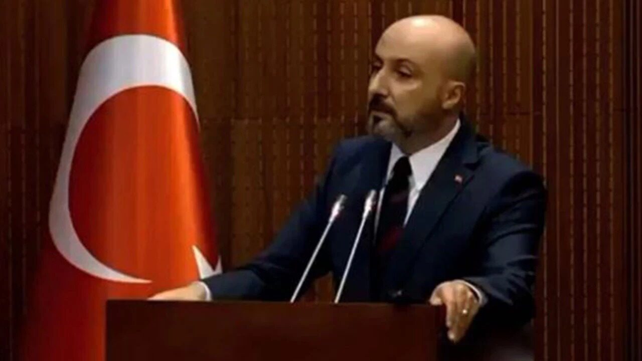 AKP’Lİ BAŞKAN’DAN YURTTAŞLARA: “TİPİ BOZUK İNSANLAR” BENZETMESİ…