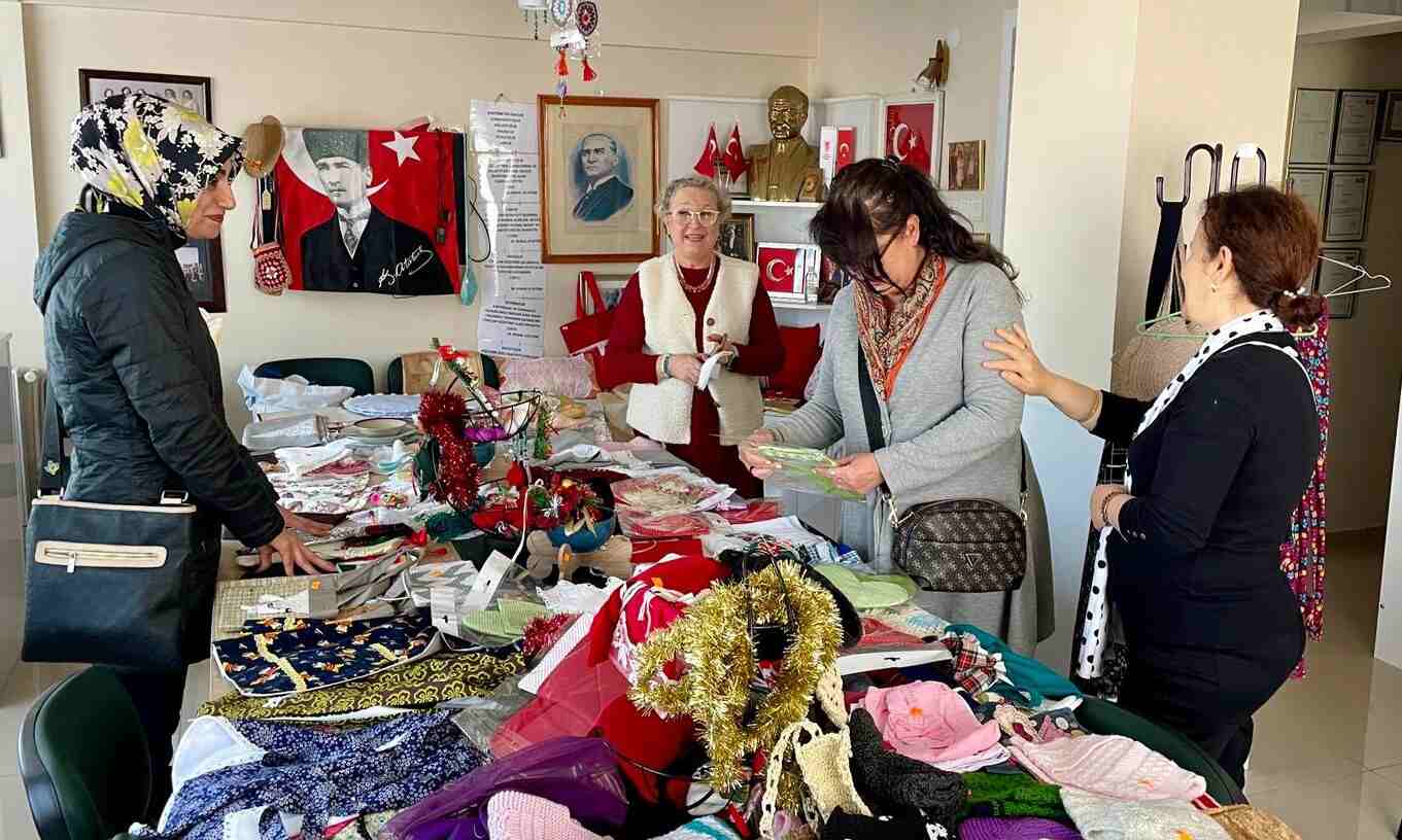 Türkiye Yardım Sevenler Derneği Aliağa Şubesi’nden Anlamlı Yardım Kermesi…