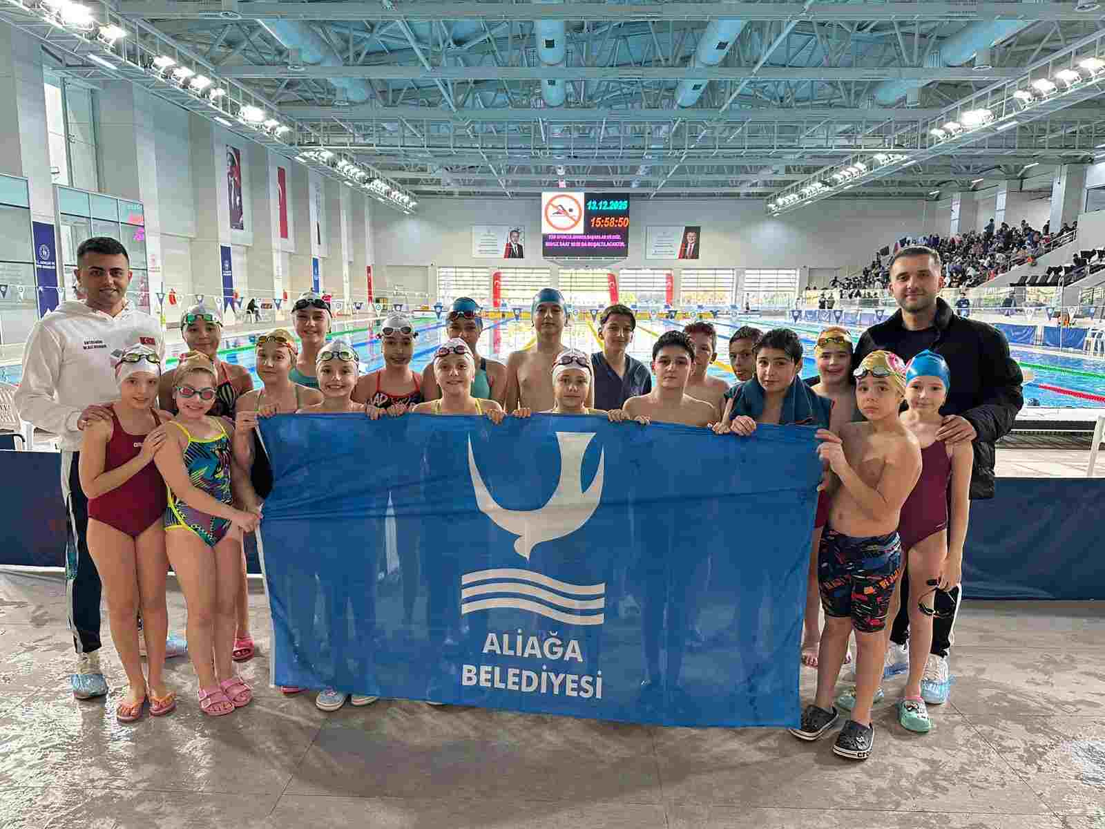 Aliağa’lı Yüzücüler İzmir’de Zirveye Kulaç Attı…