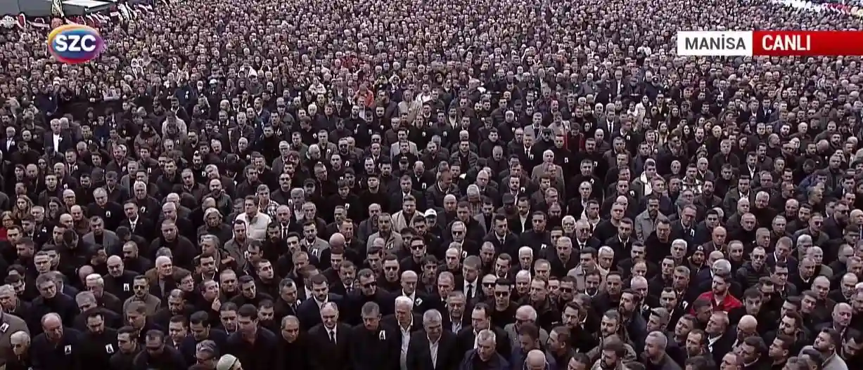 ON BİNLER MANİSA’DA, GÜLŞAH BAŞKANI SON YOLCULUĞUNA UĞURLUYOR…