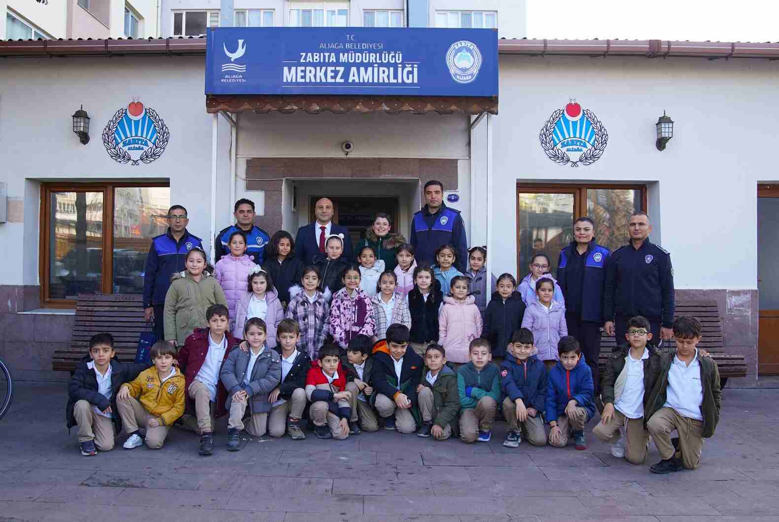 ZABITA MÜDÜRLÜĞÜ PETROKİMYA İLKOKULU ÖĞRENCİLERİNİ MİSAFİR ETTİ…