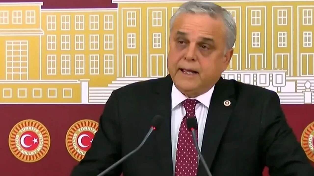 CHP’DEN İSTİFA EDEN KILIÇDAROĞLU’CU VEKİL AKP’YE KATILIYOR…