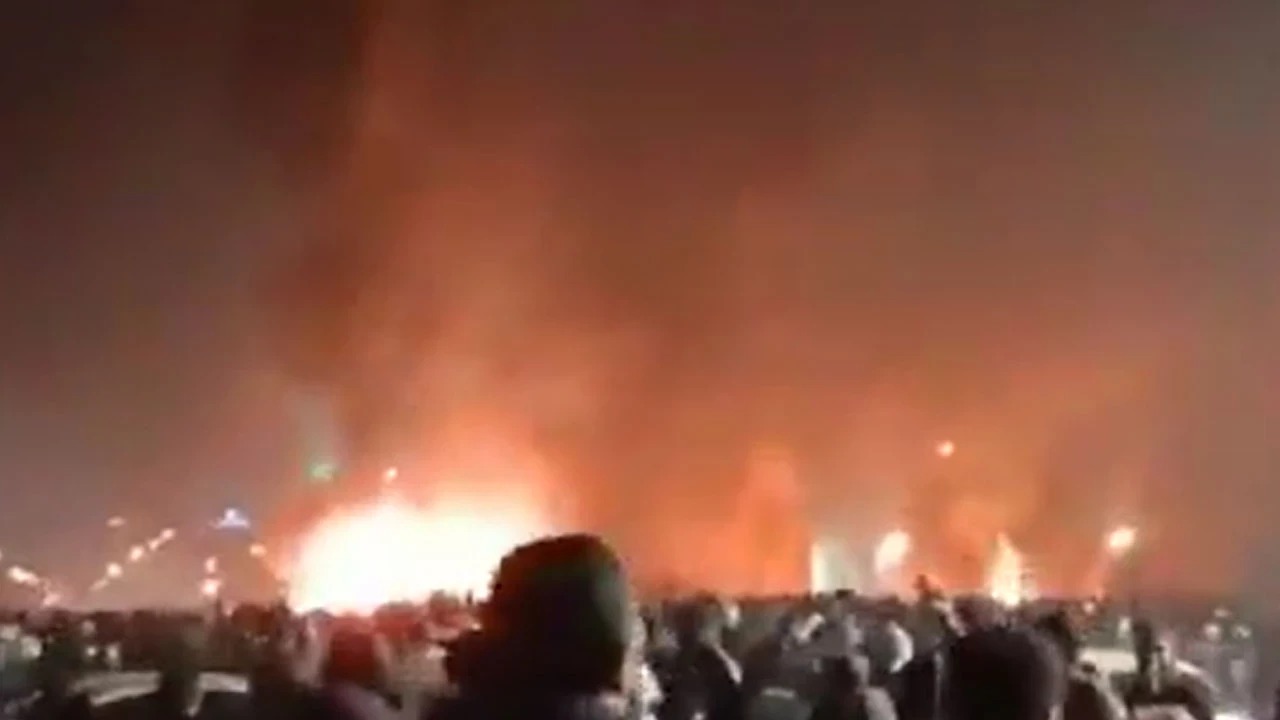 İRAN’DAKİ OLAYLARDA 30 BİN KİŞİ ÖLDÜRÜLDÜ İDDİASI!…