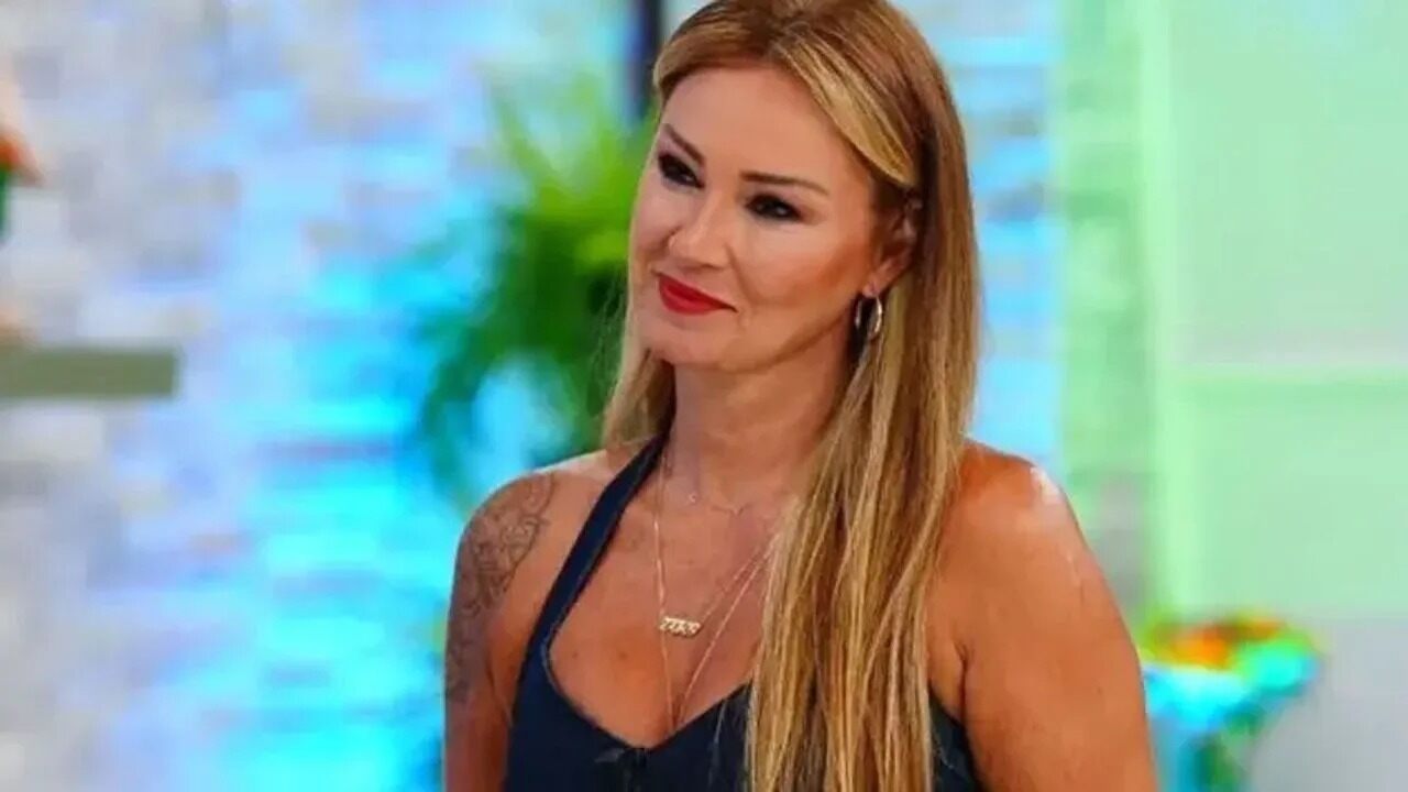 BOĞAZ MANZARALI DAİRESİNİ 2.5 MİLYON DOLARA SATTI…