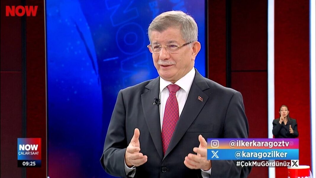 DAVUTOĞLU: “MADDİ SIKINTI İÇİNDEYİM…”