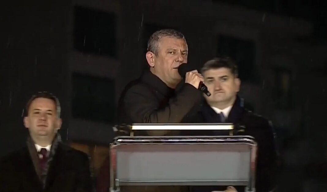 ÖZEL, ATAŞEHİR’DEN ERDOĞAN’A MEYDAN OKUDU!: “O KÖPRÜLERİ SANA SATTIRMAYACAĞIZ!…”