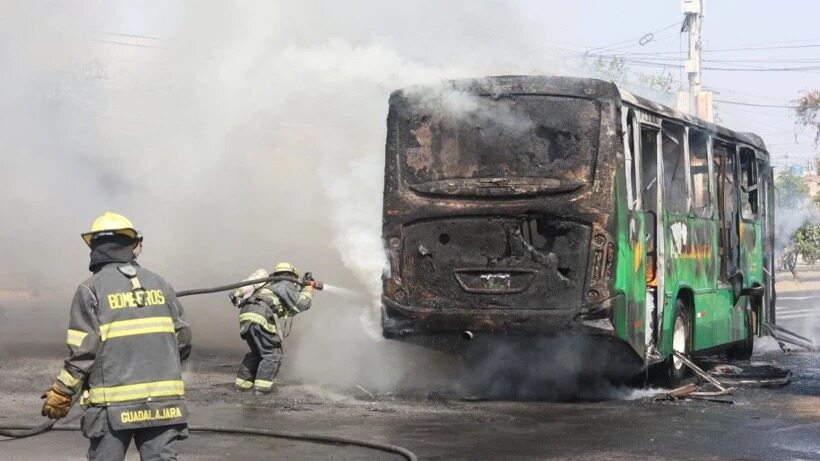 KARTEL LİDERİ ÖLDÜRÜLDÜ, SOKAKLAR KARIŞTI!…